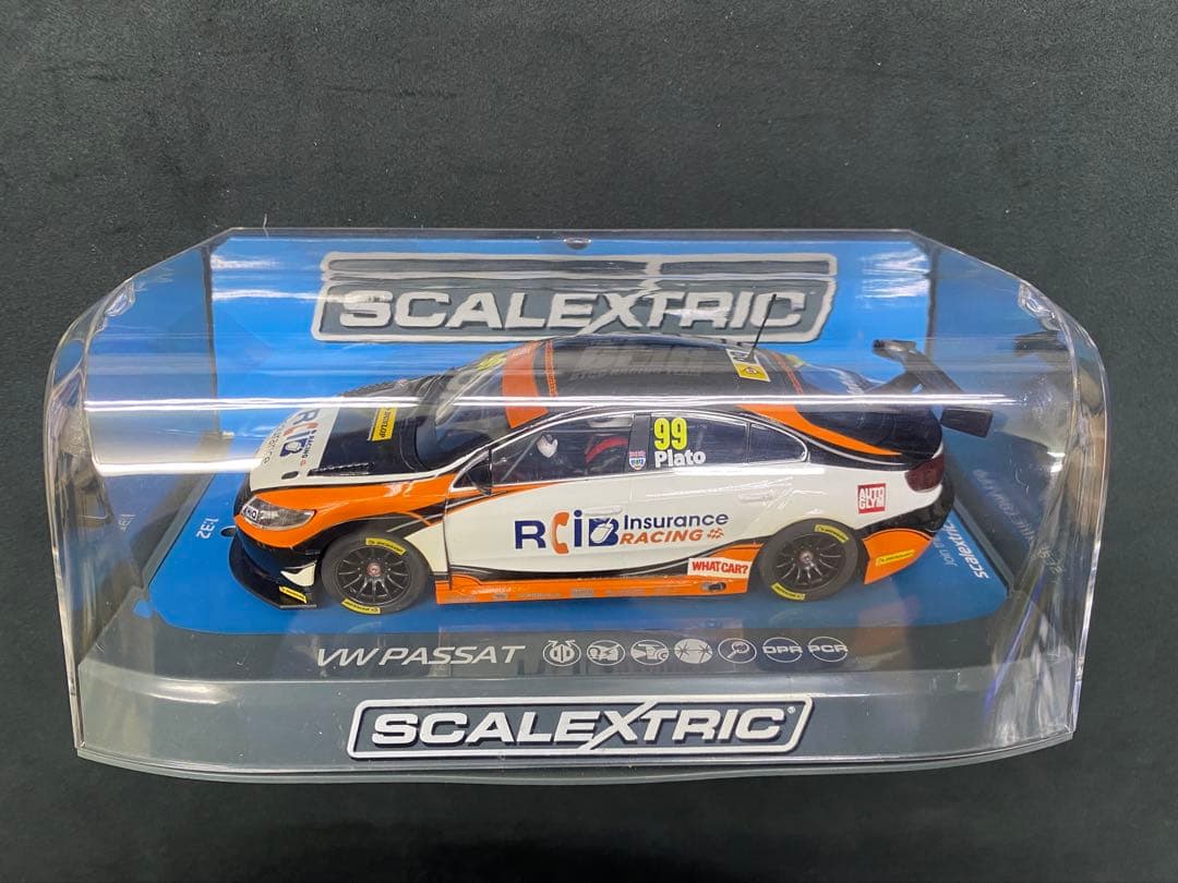フォルクスワーゲンVW PASSAT パサート1/32 スロットカー
