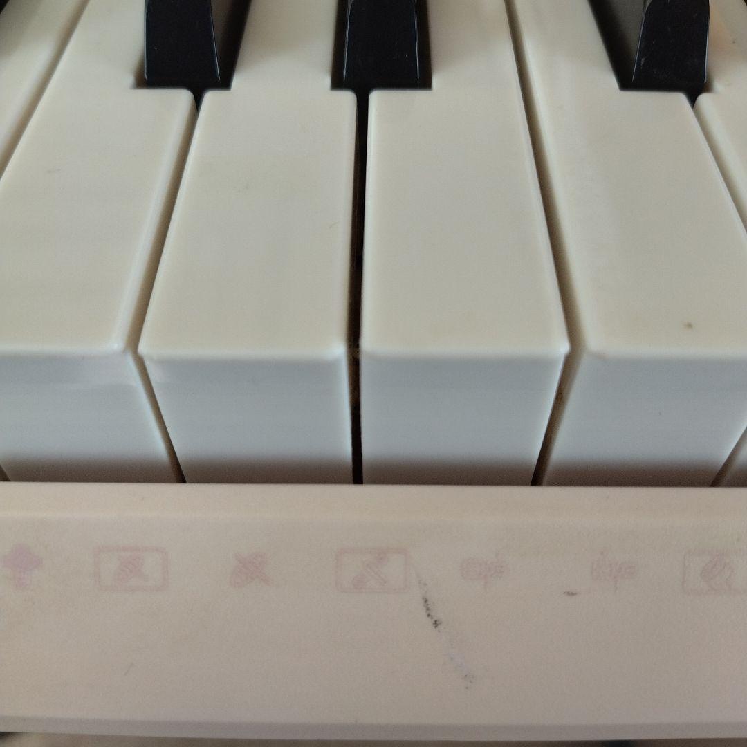 CASIO LK-111 61鍵電子キーボード　光ナビゲーション