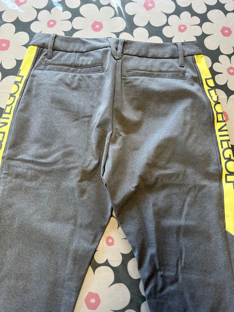 DESCENTE GOLF レディースパンツ グレー　Ｌサイズ