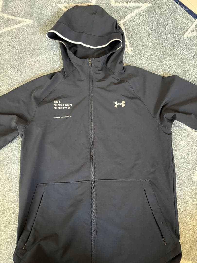Under Armour ブラックジャージ上下セット