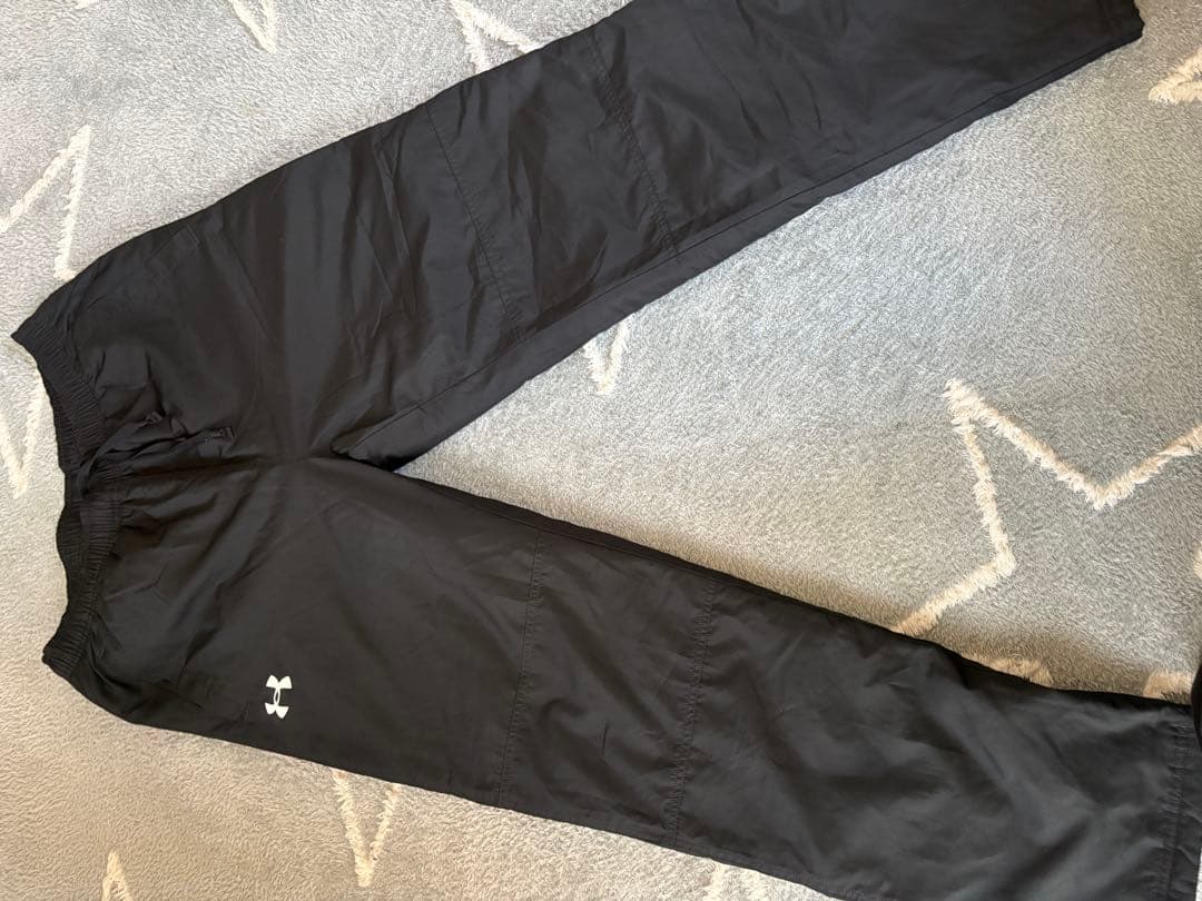 Under Armour ブラックジャージ上下セット