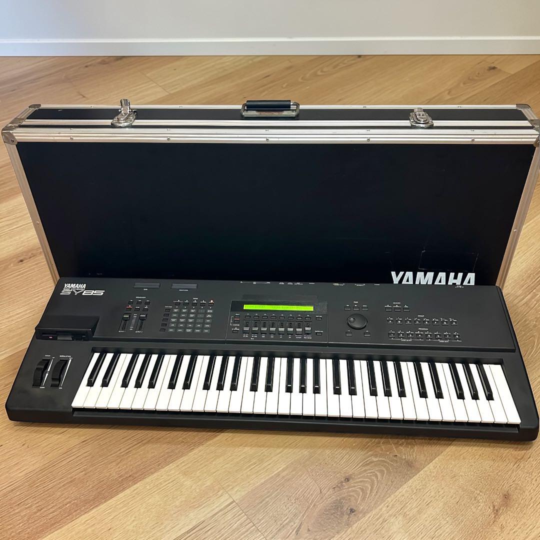 稀少❣️名機❣️完動品✨YAMAHA SY85 シンセサイザー ハードケース付き
