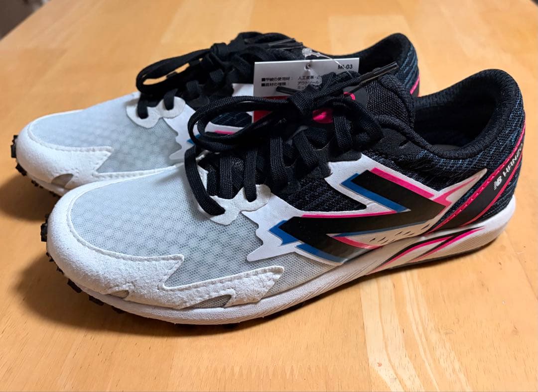 【新品】new balance ランニングシューズ　ハンゾー 23.5cm