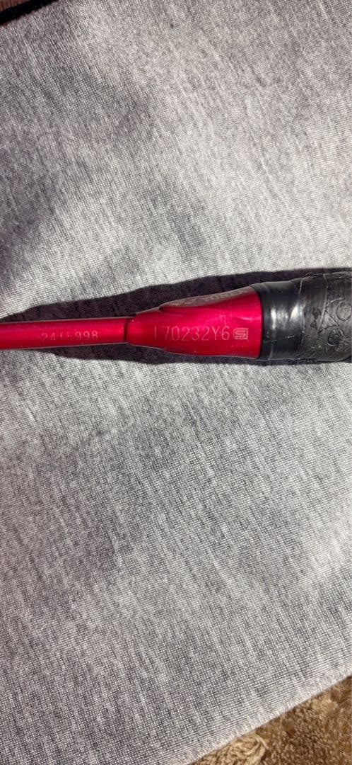 YONEX バドミントンラケット 黒赤