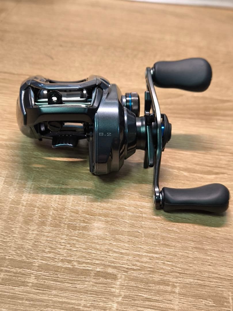 SHIMANO シマノ24 SLX 71XG ベイトリール 左ハンドル 新品