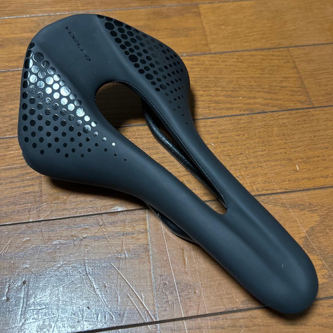 【はるい】YOELEO CL MAX カーボンサドル