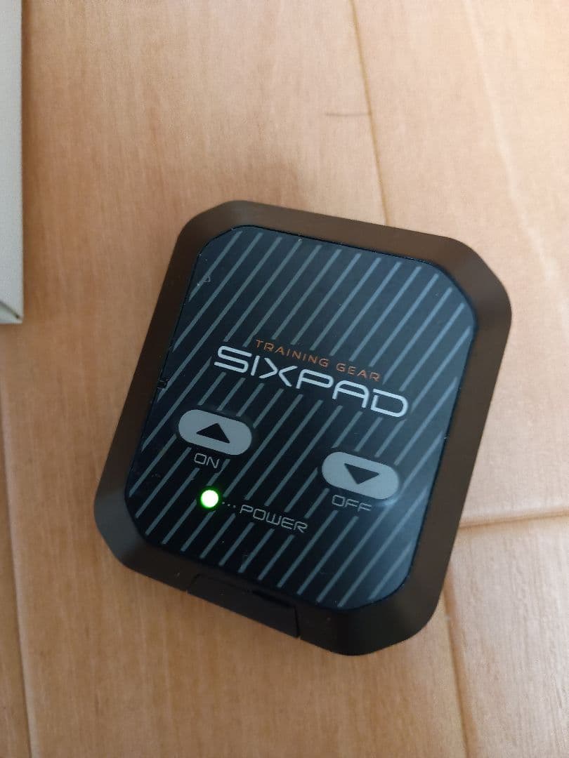未使用　SIXPAD ヒップ&レッグ Sサイズ 　中古リモコン付き