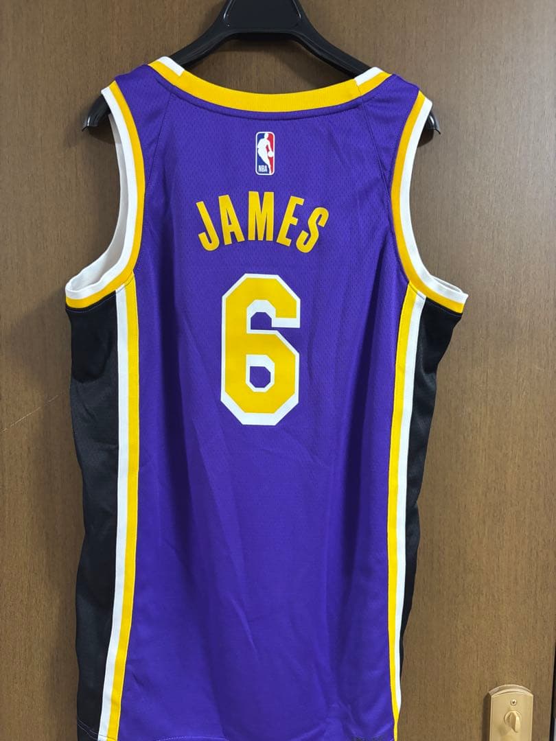 Lakers James 6 ユニフォーム 40サイズ