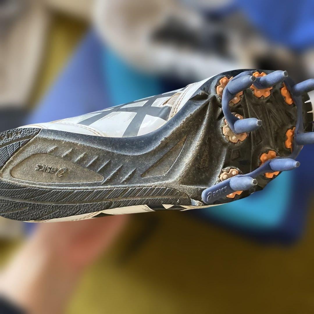 【陸上スパイク部品⭐︎付き】ASICS スパイクシューズ ホワイト/グレー　24㌢