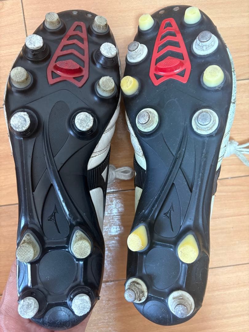 Mizuno モレリアネオ2 サッカーシューズ・スパイク 　（取り替え式）
