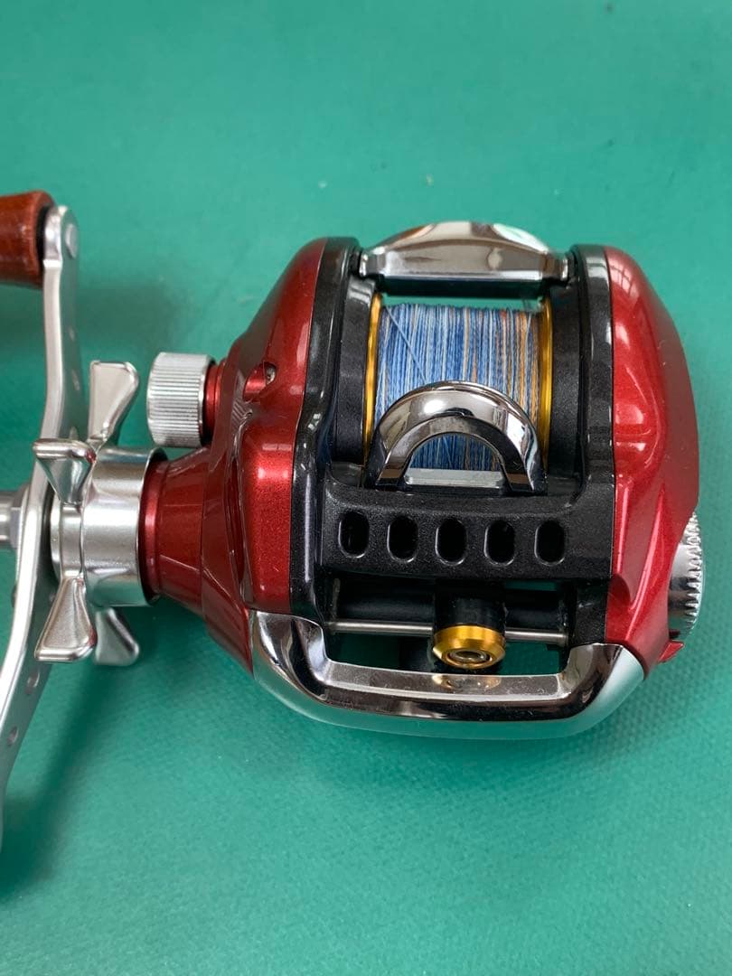 Daiwa ダイワ SMAK RedTune100R 右 現状品