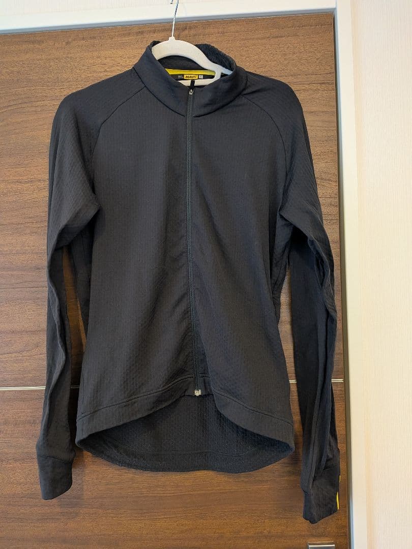 マビック　mavic サイクルジャージセットセット売り　 黒/黄色　バラ売り不可