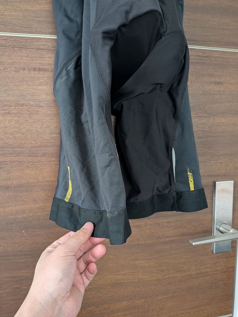 マビック　mavic サイクルジャージセットセット売り　 黒/黄色　バラ売り不可