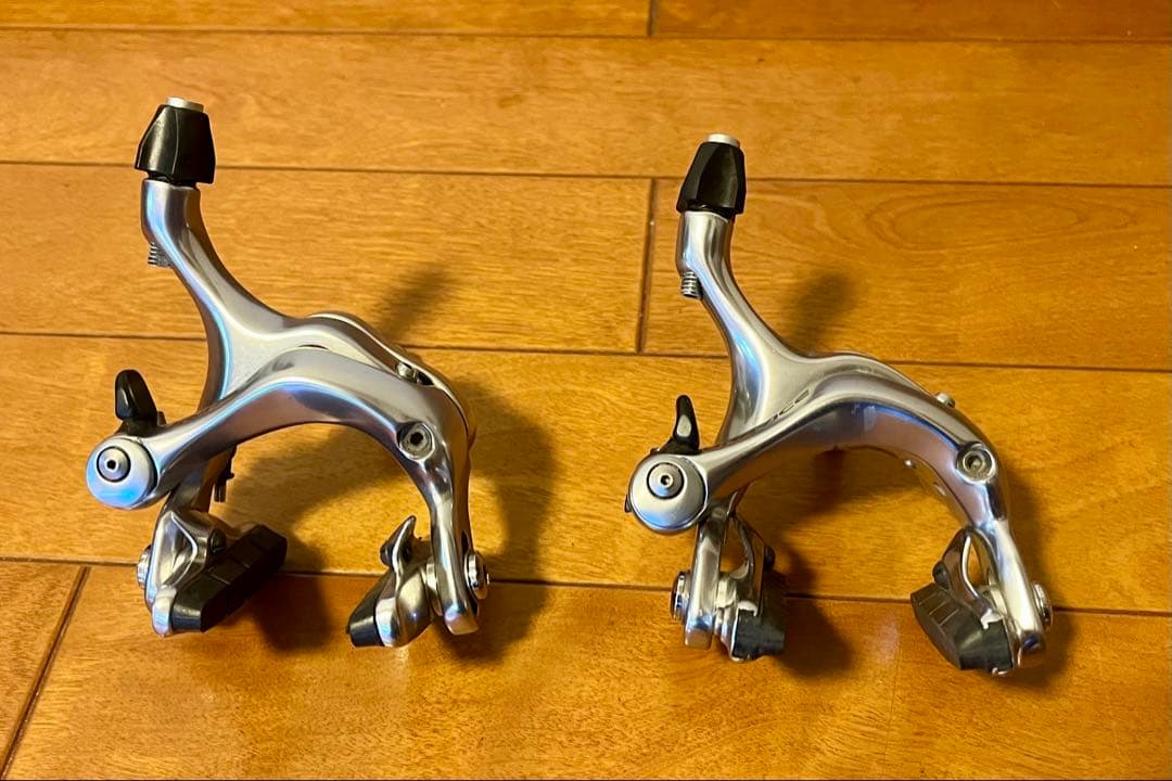 DURA-ACE キャリパーブレーキ シルバー