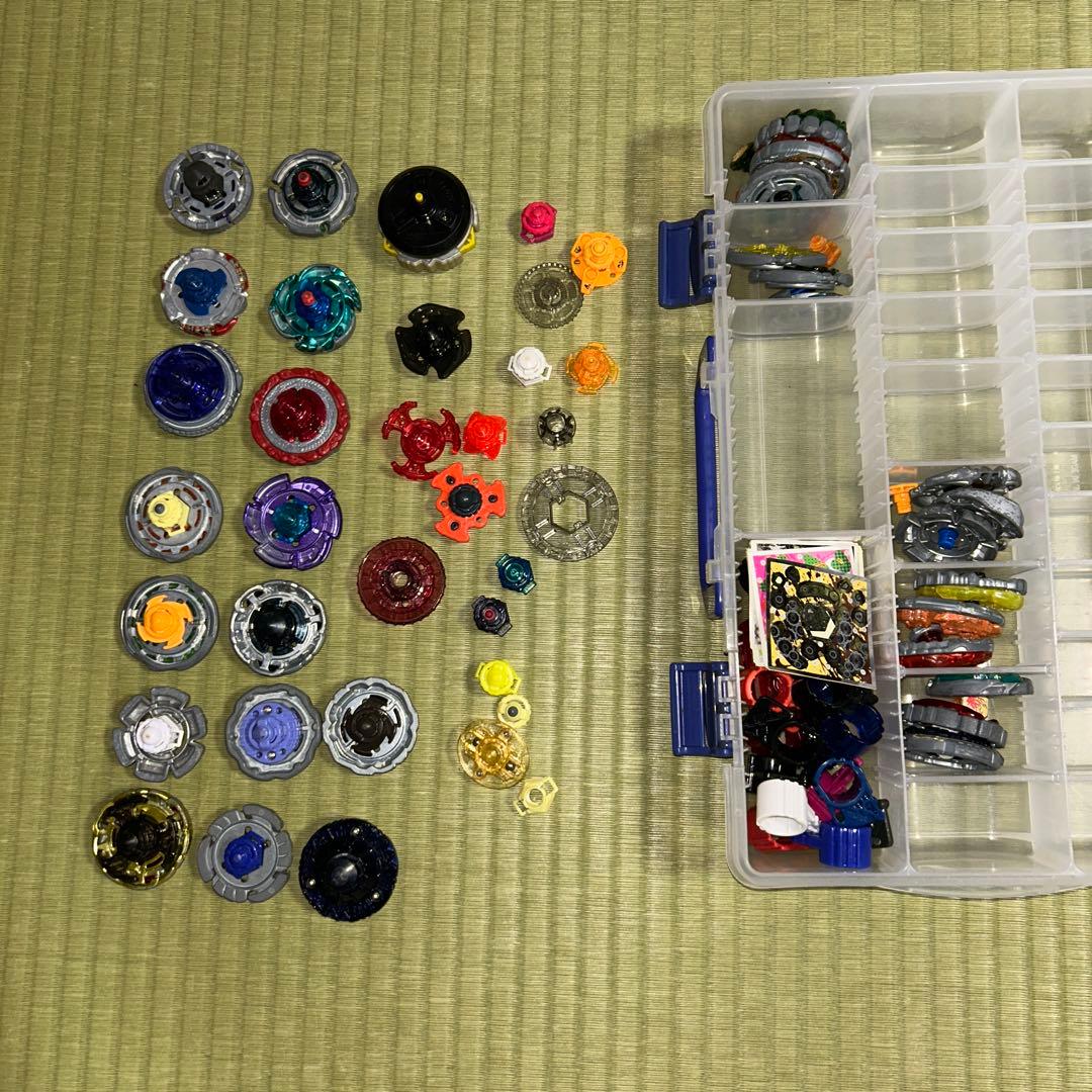 メタルファイトベイブレード　引退品　まとめ売り　スタジアム×2　レアベイ有