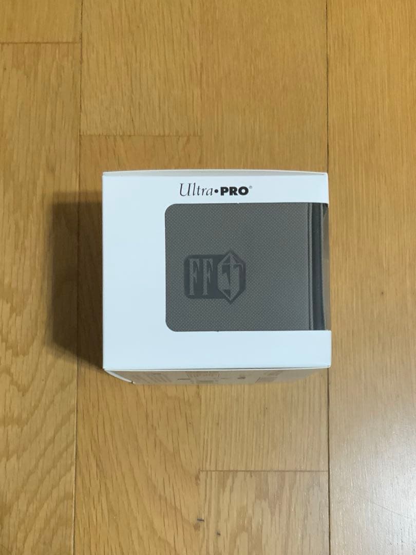 MTG FF ウルトラプロ デッキケース セフィロス