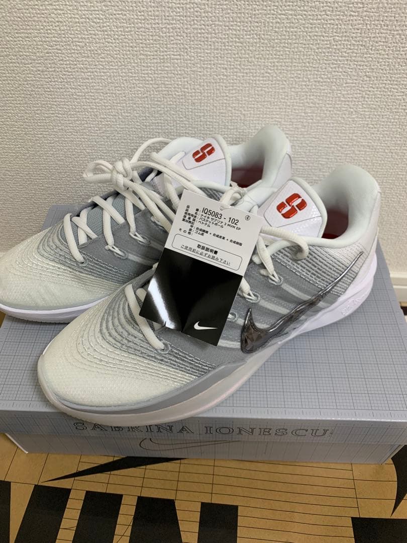シューズ(女性用) Nike Women's Sabrina 3
