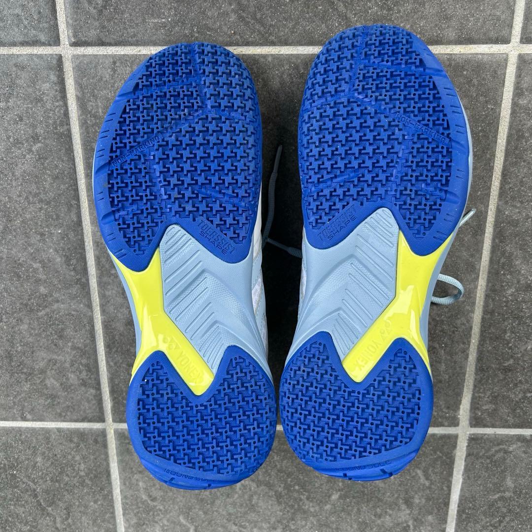 【美品】YONEX(ヨネックス) シューズ 25cm カスケードアクセルスリム