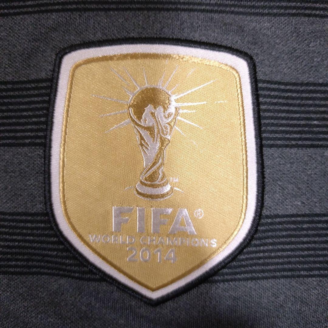 サッカーユニフォーム　ドイツ代表　FIFA 2014ワールドカップ優勝エンブレム