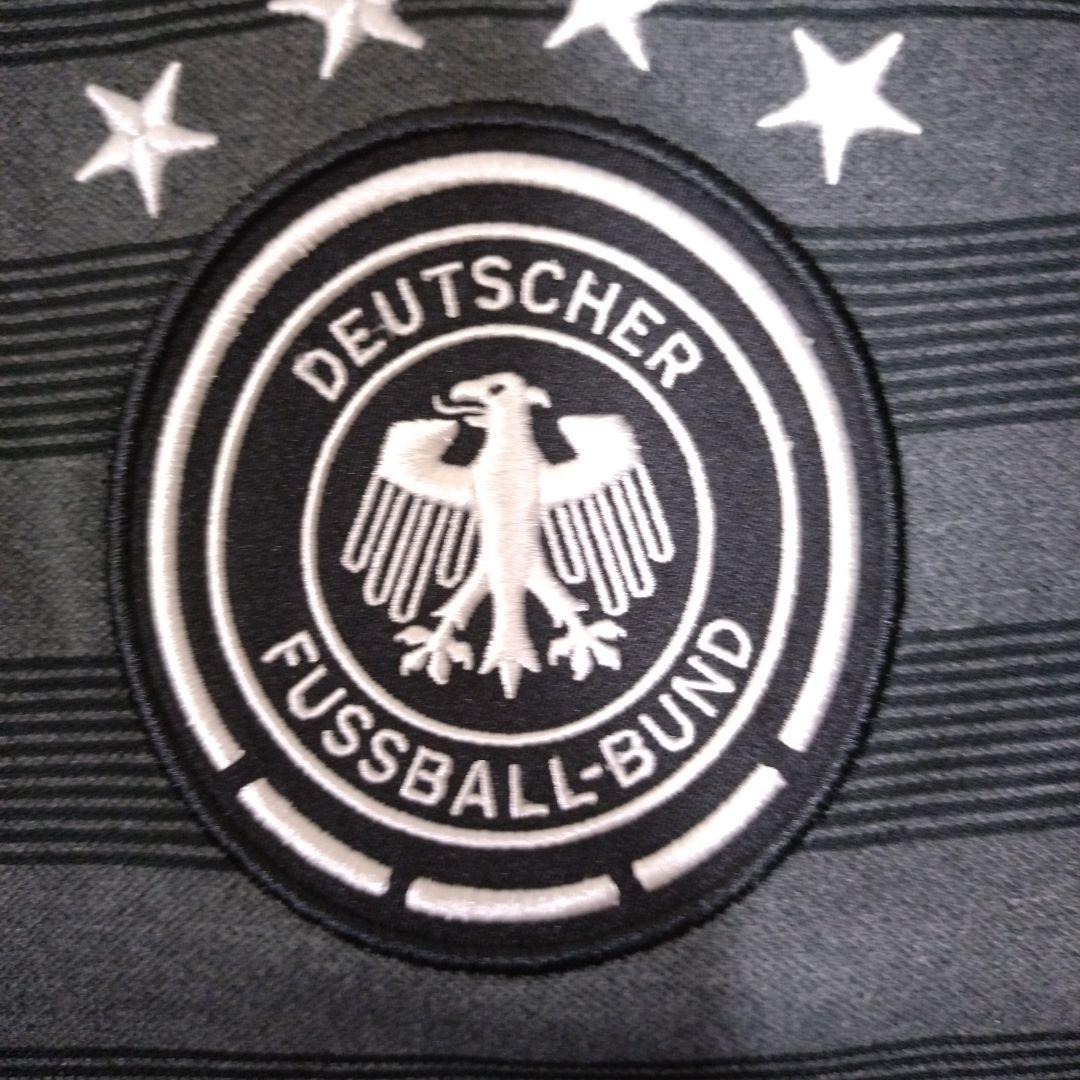 サッカーユニフォーム　ドイツ代表　FIFA 2014ワールドカップ優勝エンブレム