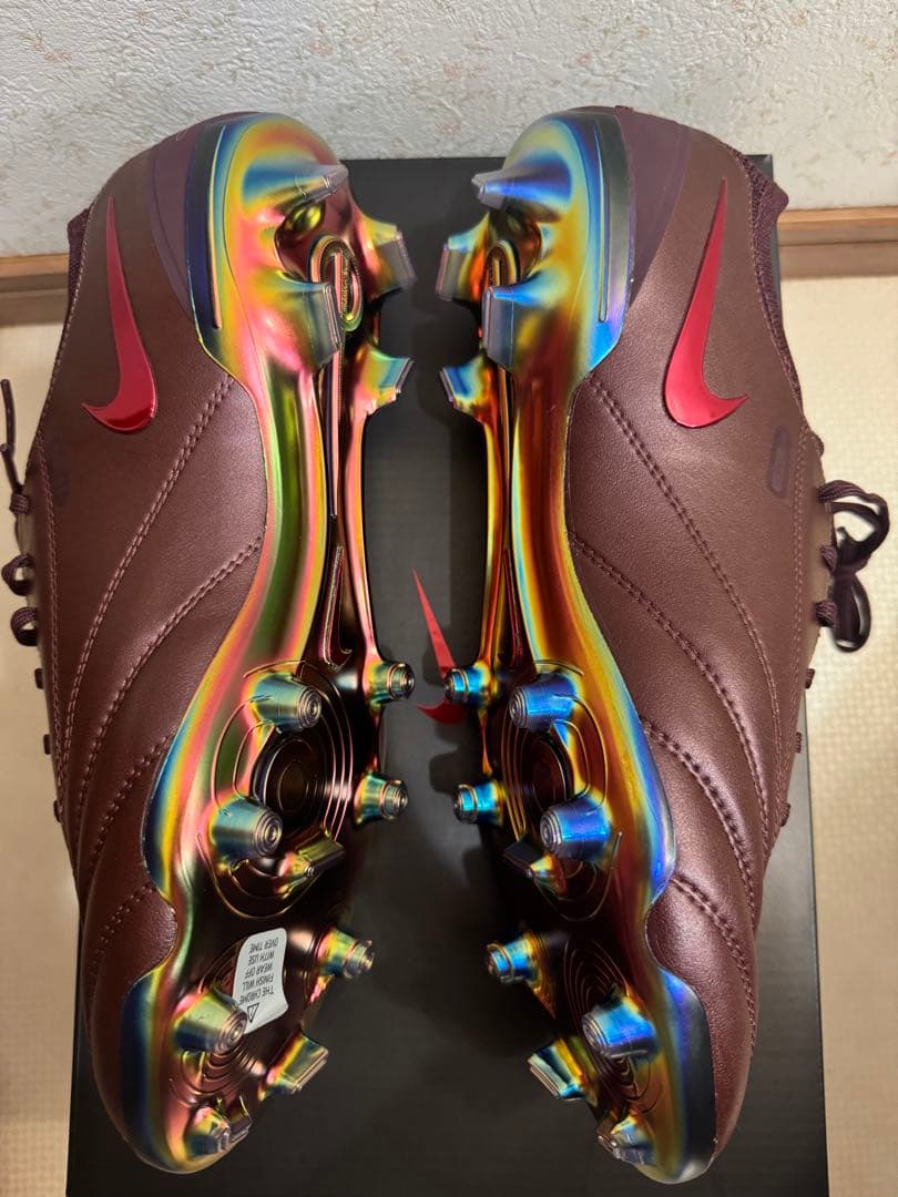 NIKEナイキ ティエンポレジェンド 10 エリート LUXE FG SE