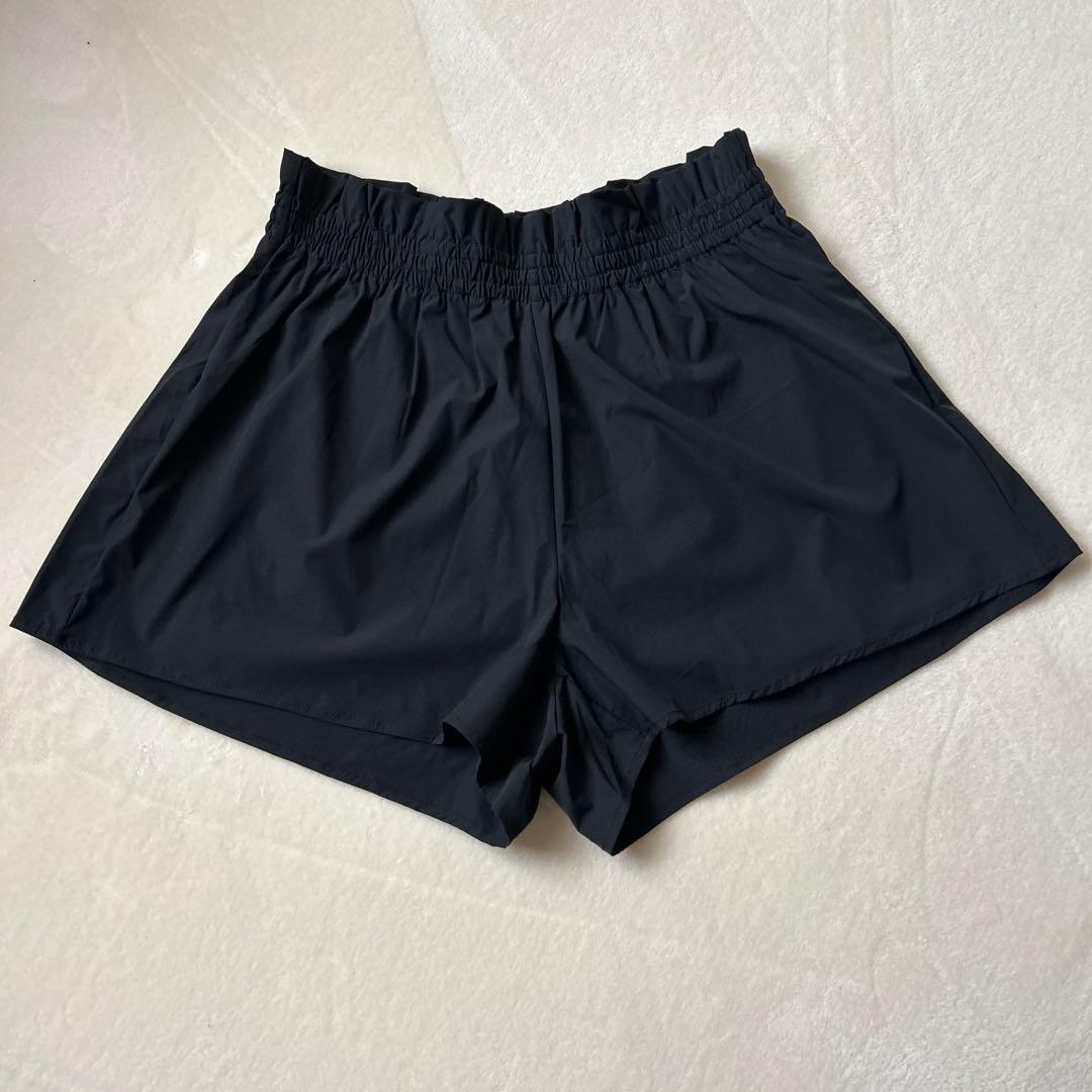 LEVDANCE レヴダンス　laura flared shorts BLACK