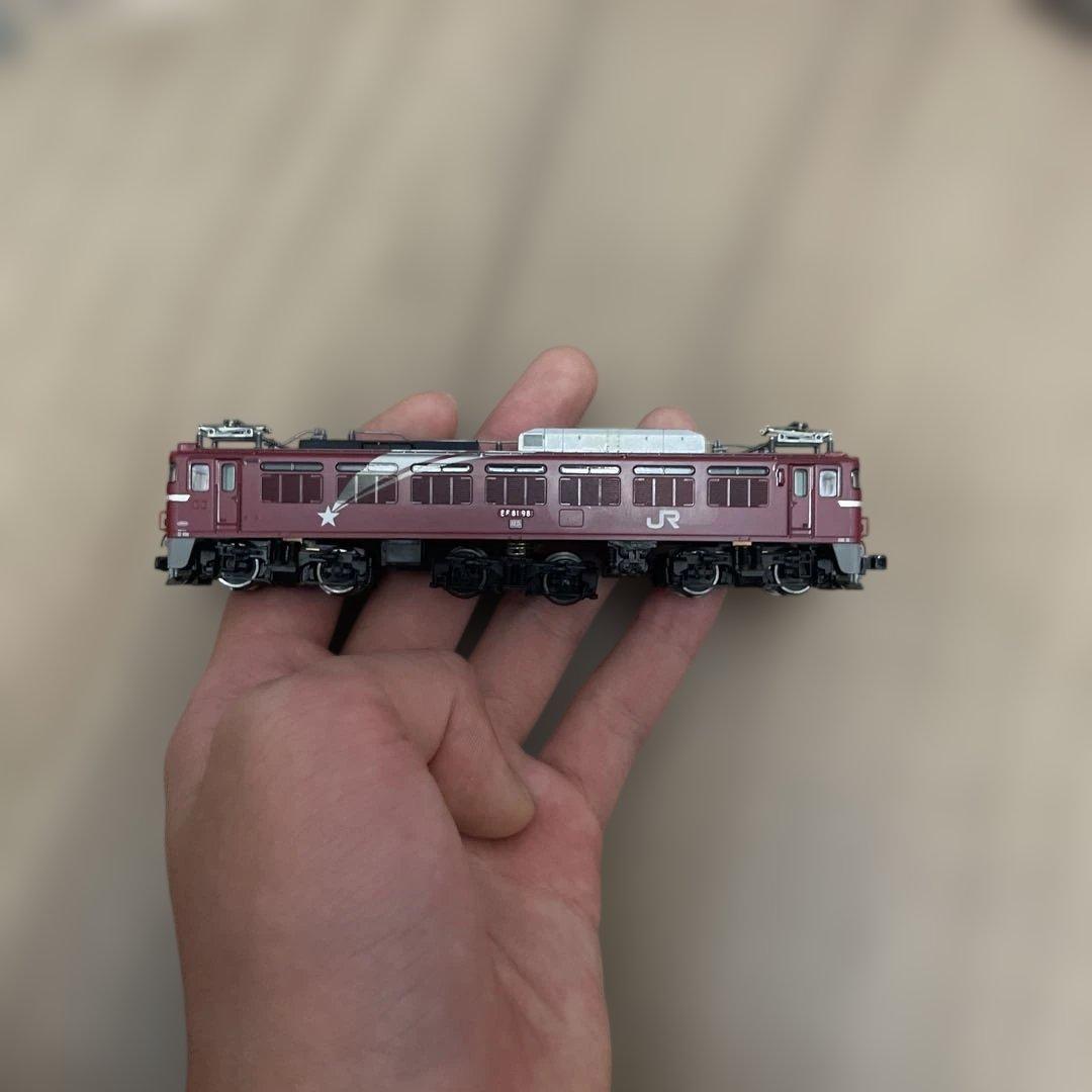 TOMIX 7174 JR EF81 電気機関車北斗星色　EF81-98