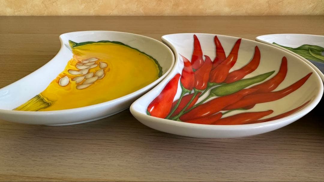 Taitu 野菜イラスト 半月型皿 4枚セット