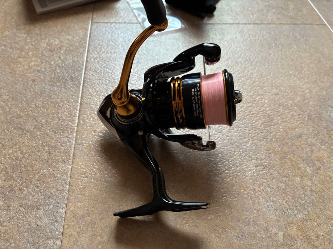 ダイワ 23 レガリス LT2000S-P DAIWA LEGALIS