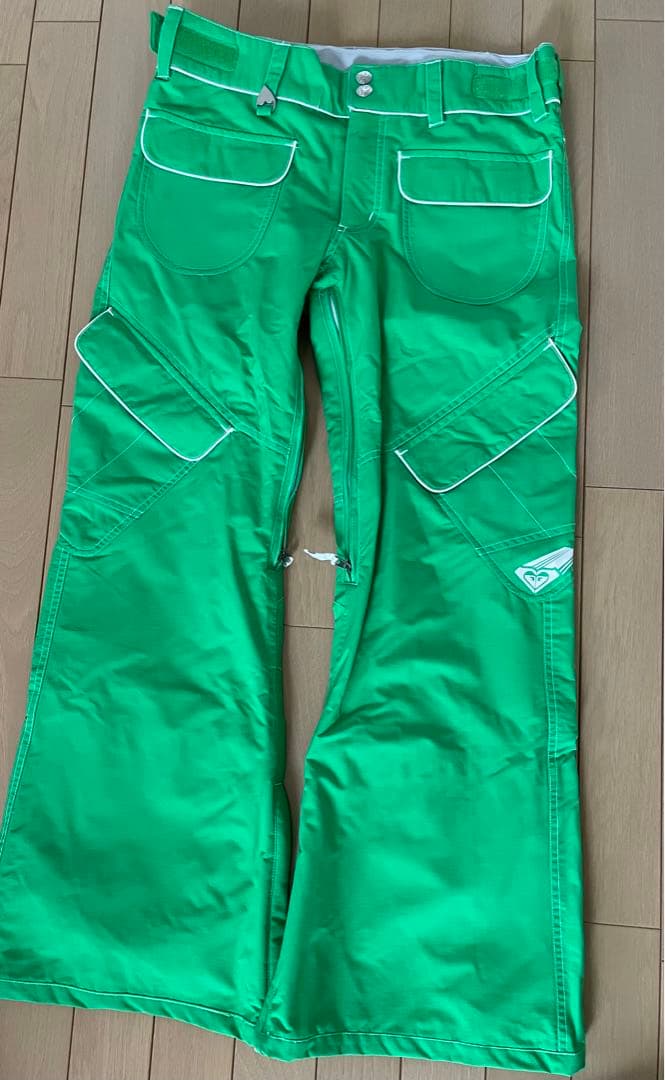 ロキシー　ROXY スノボーウェア　Sサイズ　上下セット