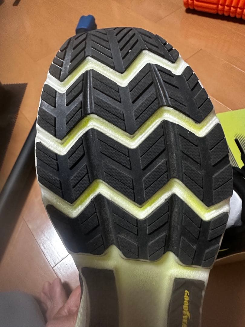 SKECHERS GO RUN RIDE 11 28cm ゴーランライド11