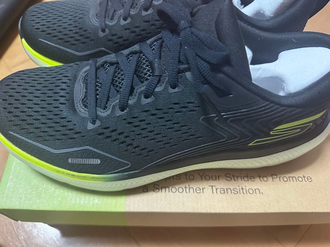 SKECHERS GO RUN RIDE 11 28cm ゴーランライド11