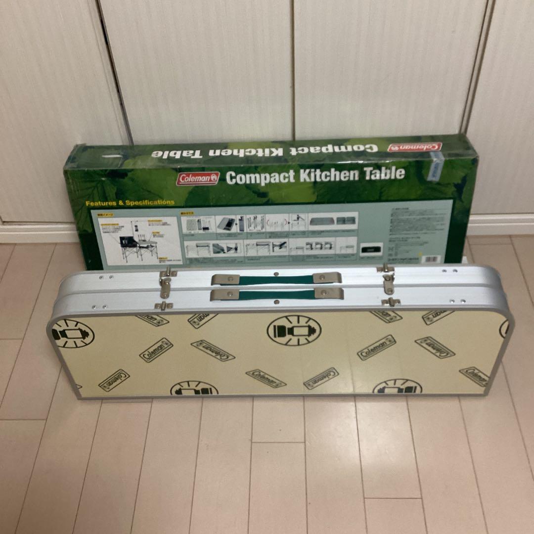 Coleman / コンパクトキッチンテーブル（美品）