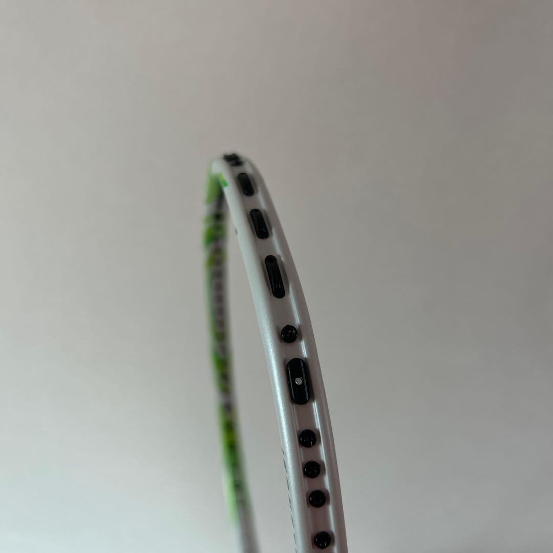 アストロックス100zzVAアクセルセンバドミントンラケット