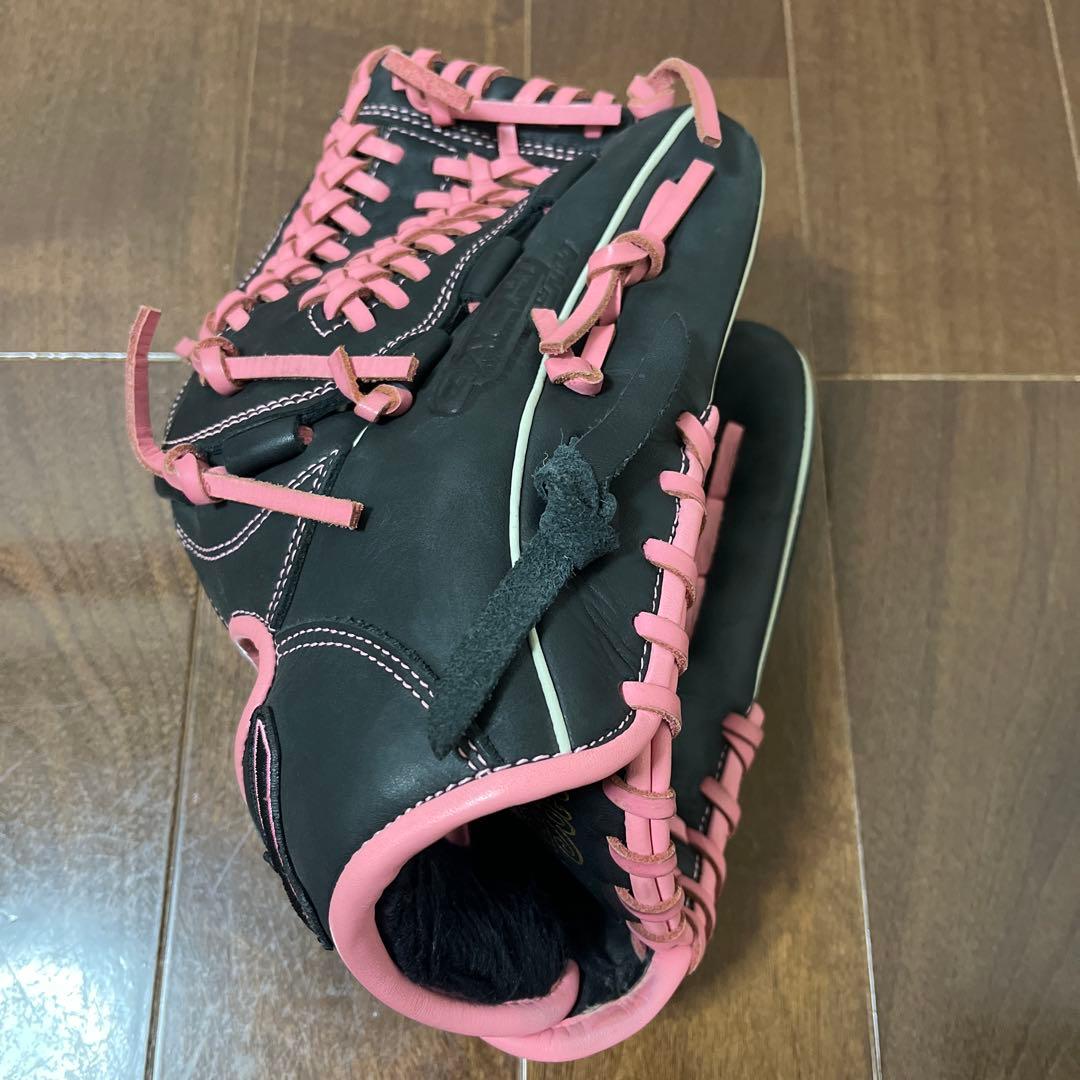Mizuno 軟式オールラウンド用カラー限定モデル　ブラック/ピンク