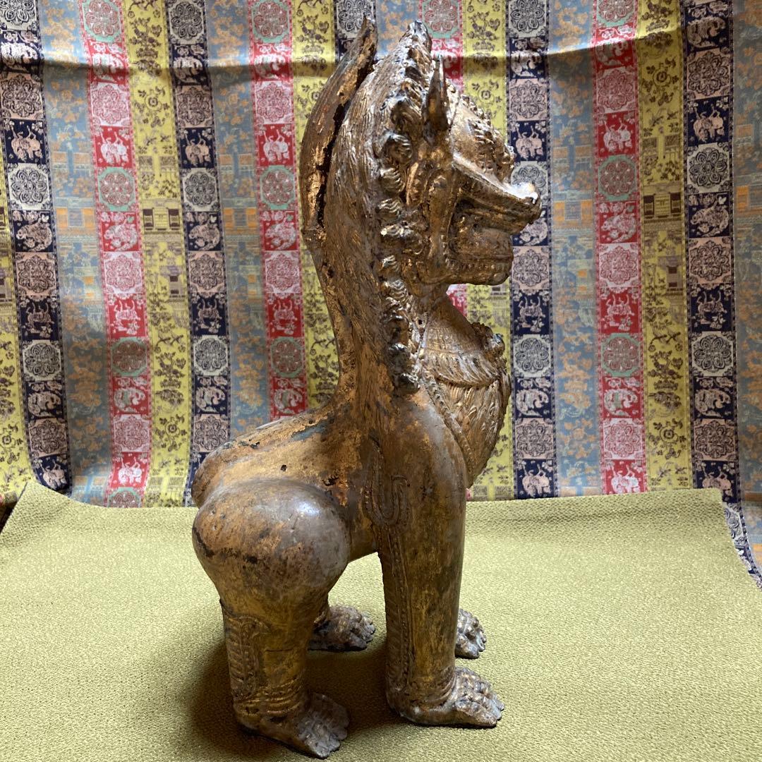 青銅獅子　金剥置物3ＫＧ￼　高27.5横11.5奥行14cm