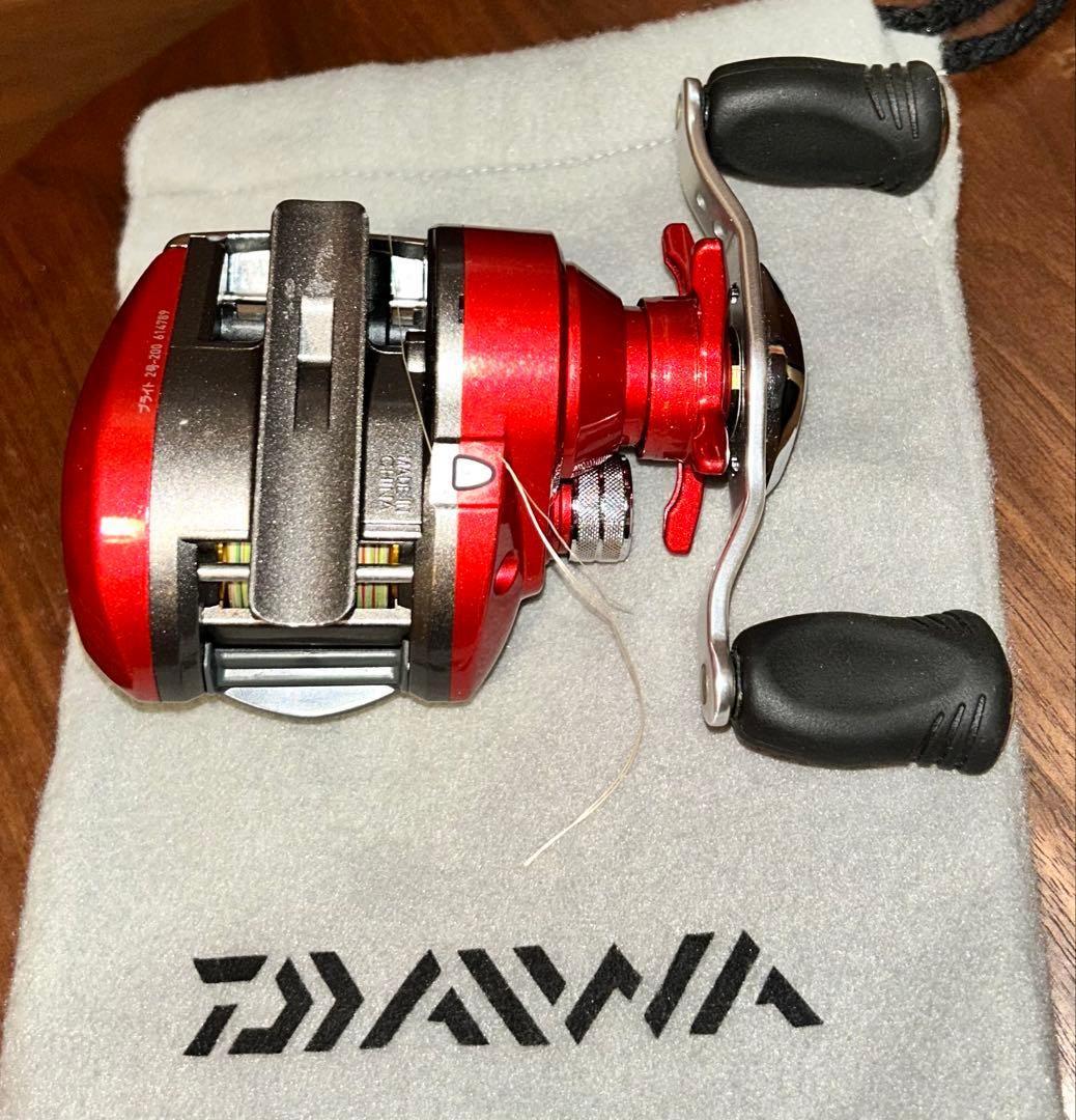 DAIWA ダイワ　It's ICV150WL 左ハンドル両軸リール