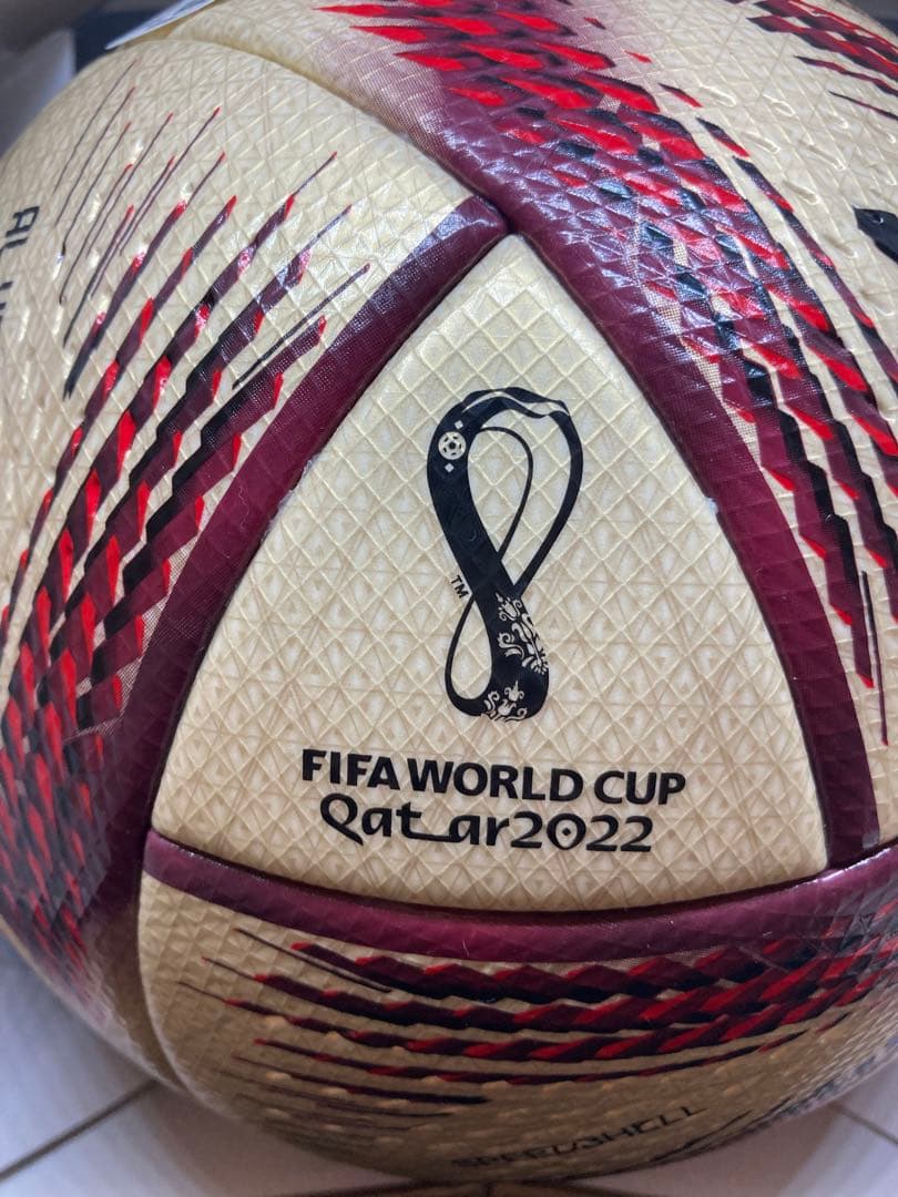 激レア　2022サッカーW杯　カタール大会決勝用公式球アル・ヒルム