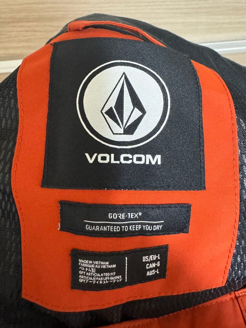 VOLCOM GORE-TEX スノーボードパンツ オレンジ Ｌサイズ