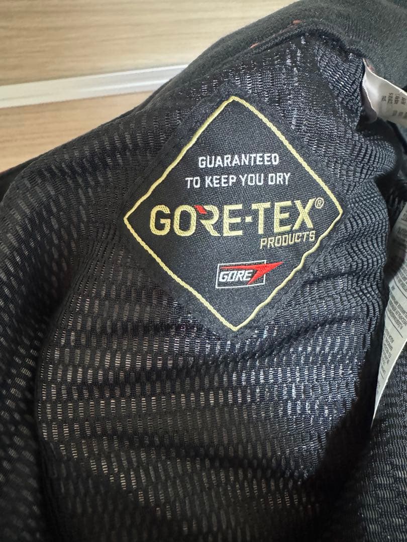 VOLCOM GORE-TEX スノーボードパンツ オレンジ Ｌサイズ