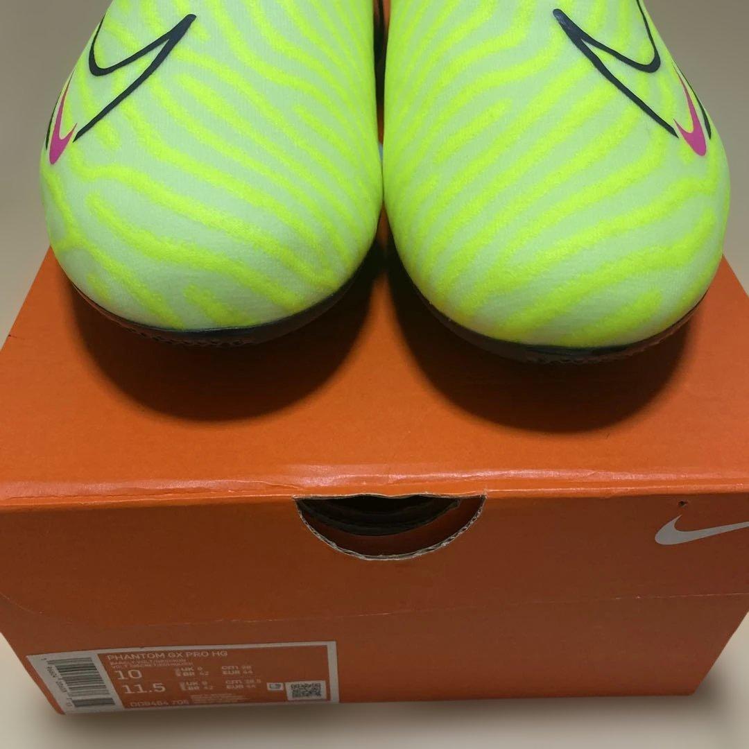 ★新品未使用・送料無料 ナイキ サッカースパイク 黄灰 28★
