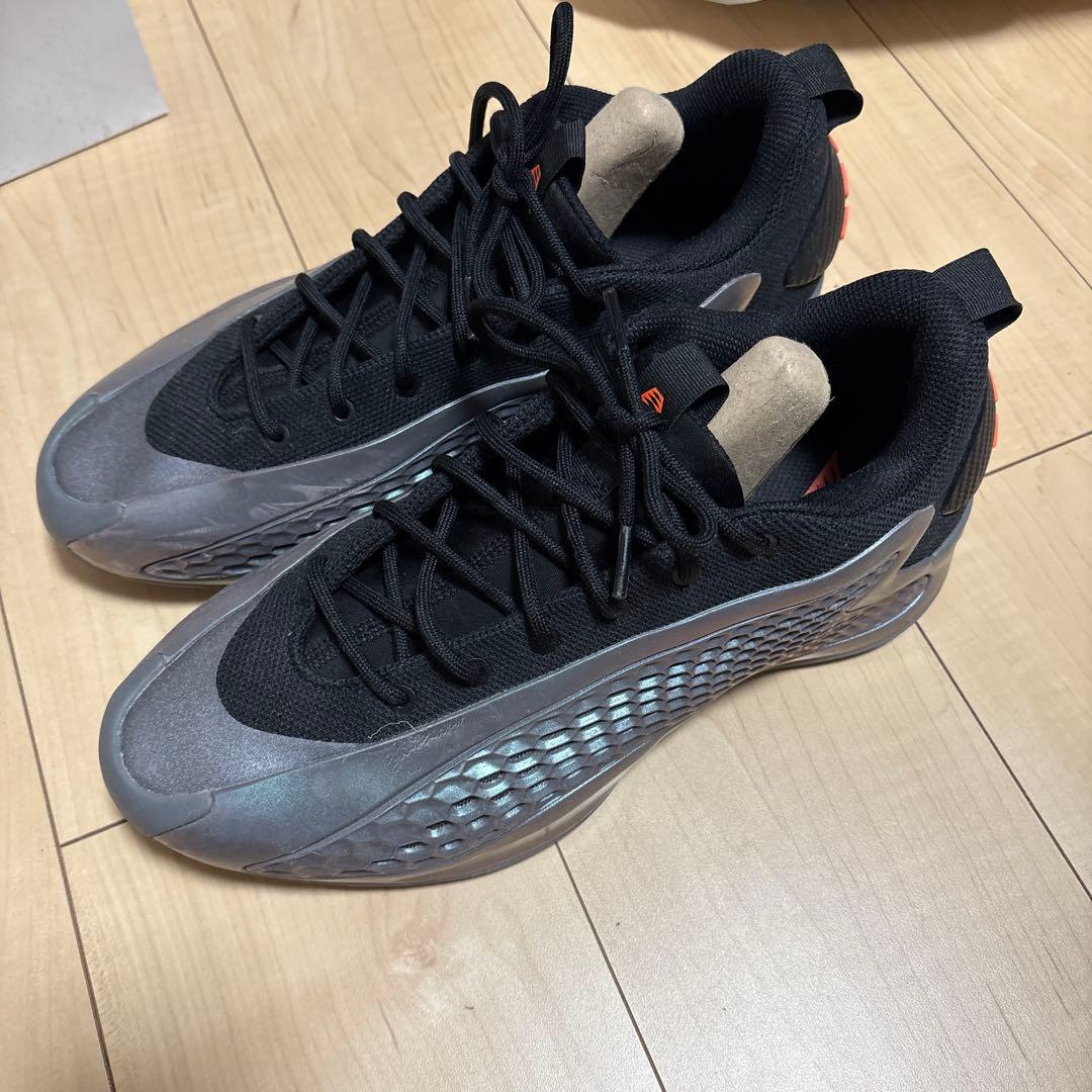 adidas AE1 バスケットボールシューズ
