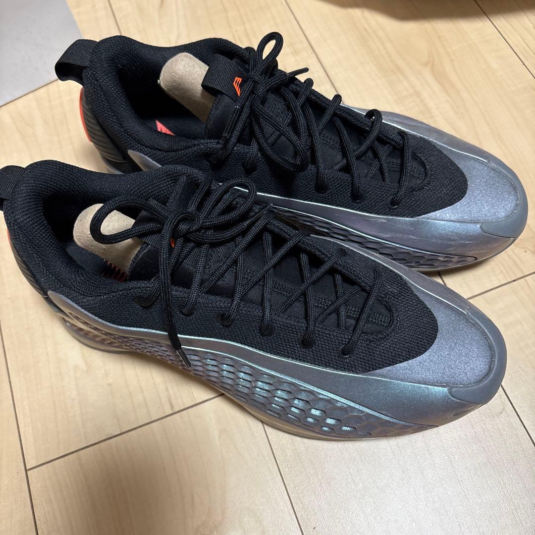 adidas AE1 バスケットボールシューズ