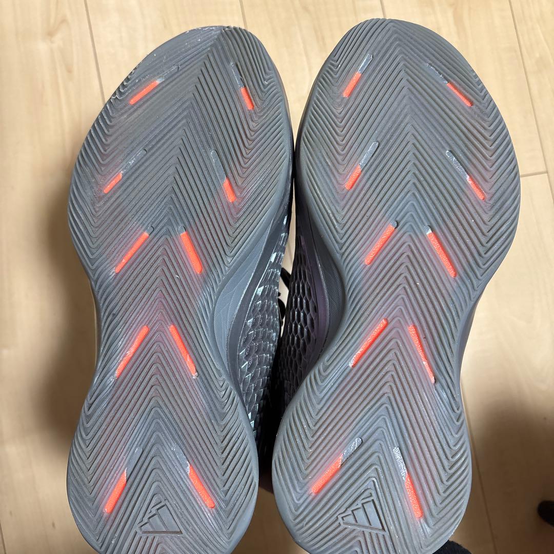 adidas AE1 バスケットボールシューズ