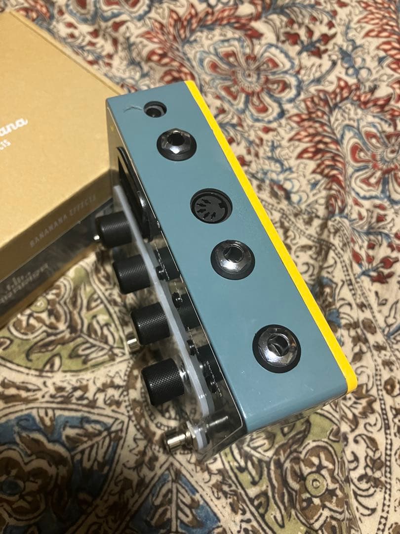 ギター Bananana Effects Tararira
