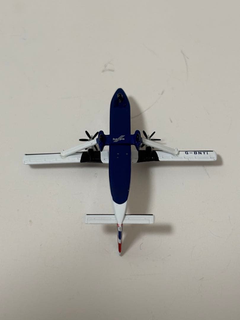 ブリティッシュ Shorts 360-300 herpa 1/500