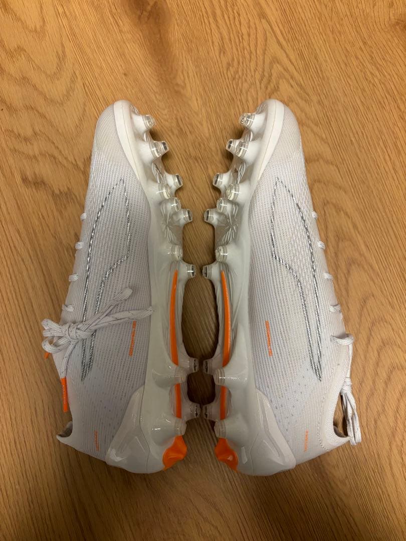 PUMAウルトラ6 AG サッカースパイク