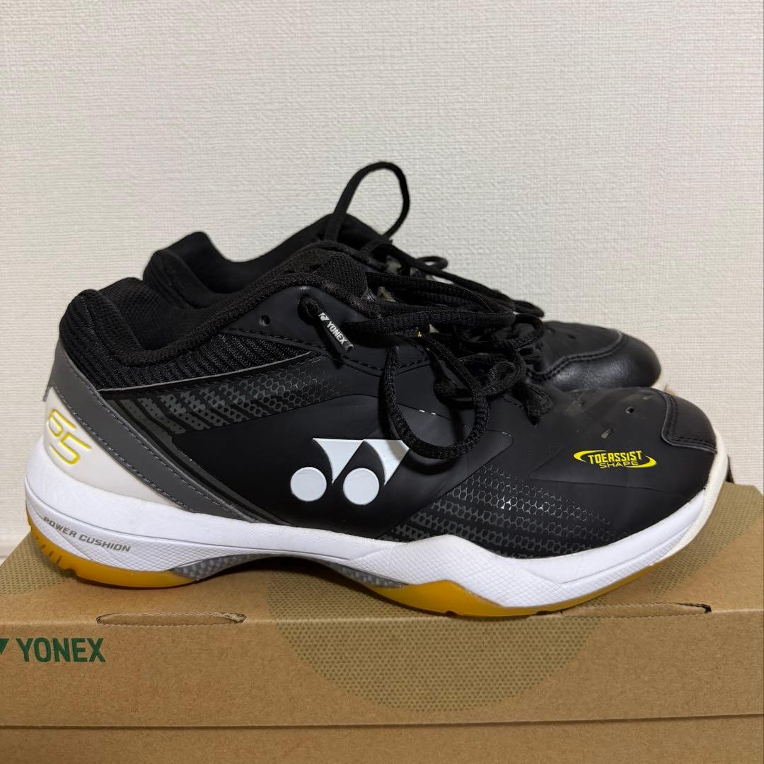 【人気】YONEX バドミントンシューズ SHB65Z 24.5