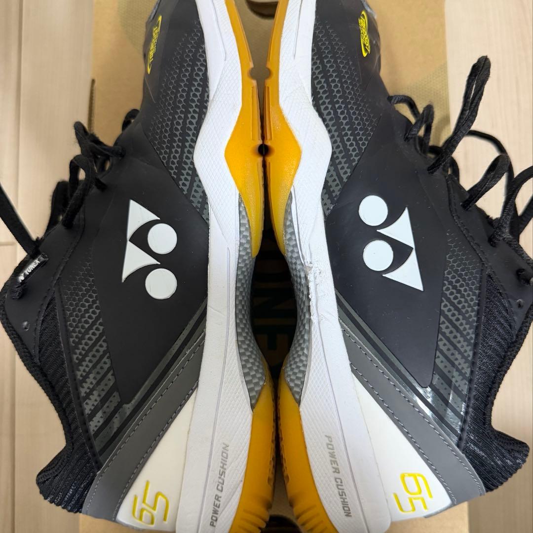 【人気】YONEX バドミントンシューズ SHB65Z 24.5