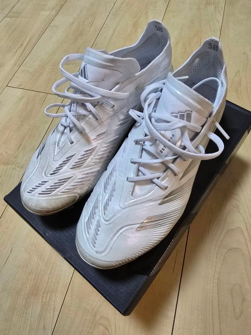 adidas Predator HG ホワイト 24.5cm